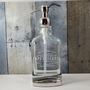 Bella Lux Gnadendorff Pump Soap Dispenser Apothecary Glass Silver Bella Lux Gnadendorff Pump Soap Dispenser Apothecary Glass Silver
